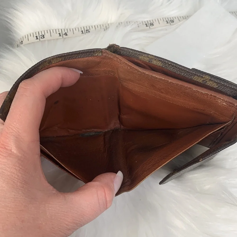 1988 authentic Louis Vuitton Elise compact wallet - Picture 15 of 17